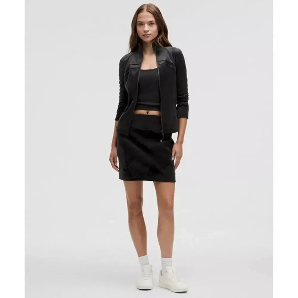 Lululemon Scuba High-Rise Mini Skirt Velvet Large Black NWT